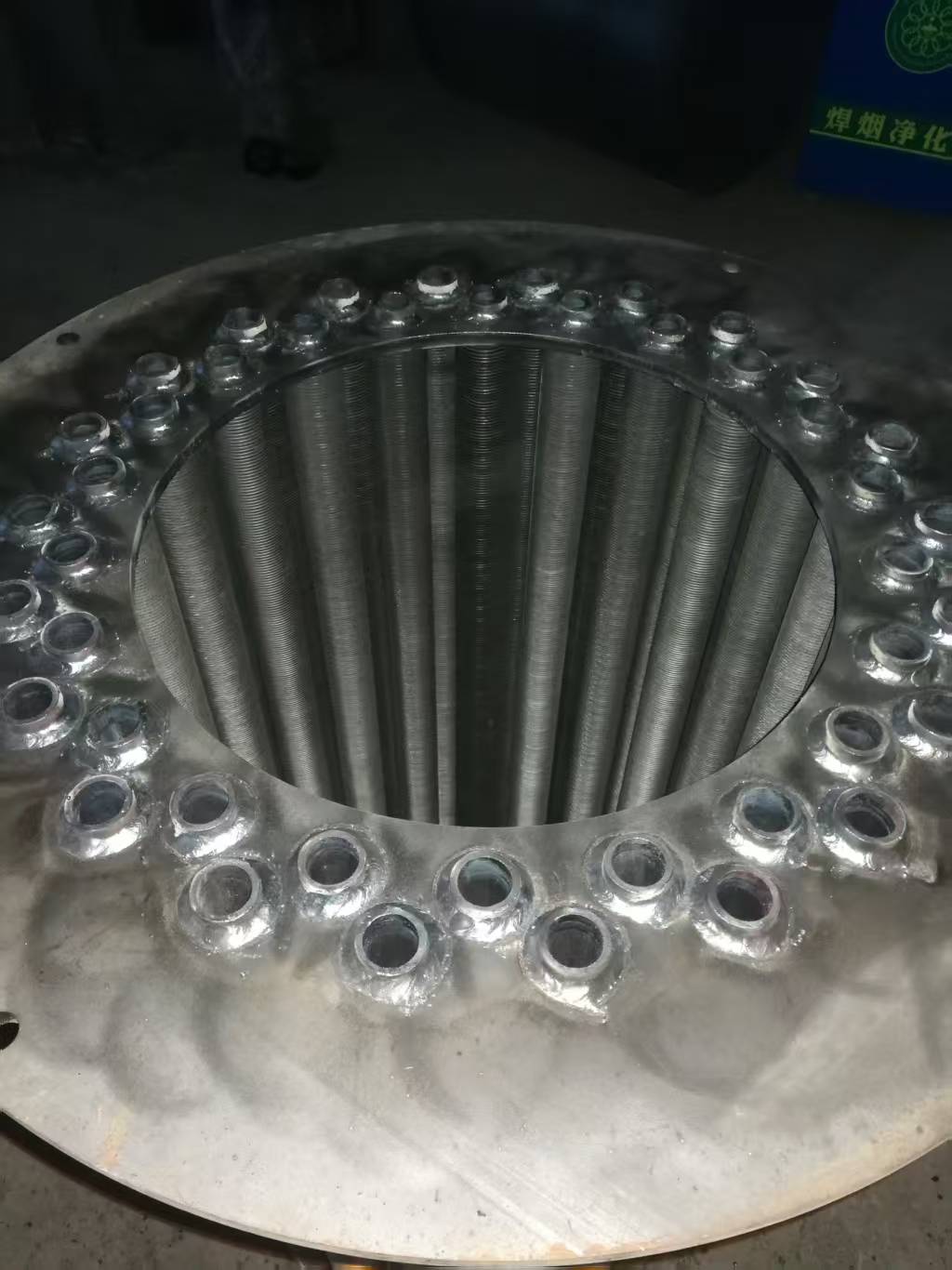 东营建筑公司：蒸汽发生器冬季混凝土养护项目